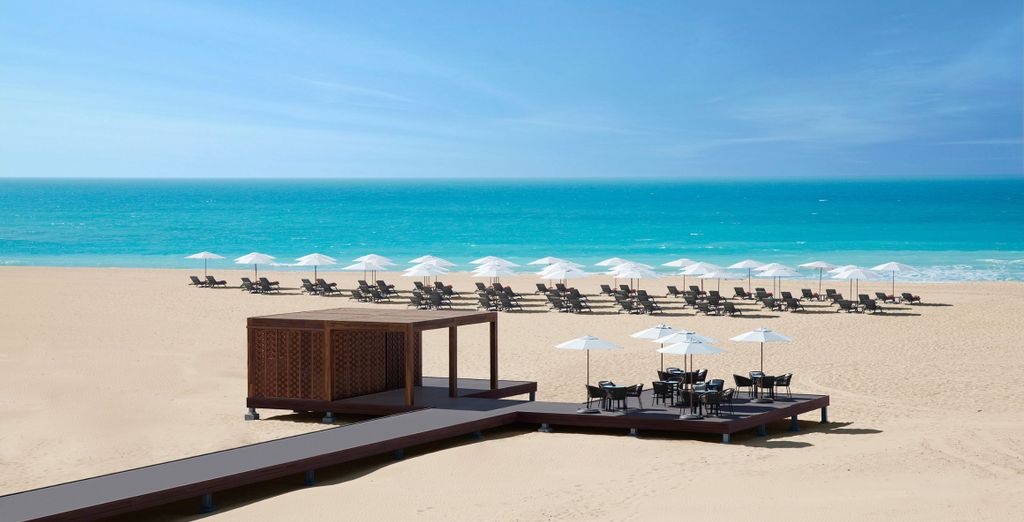 Saadiyat Rotana Resort & Villas 5*