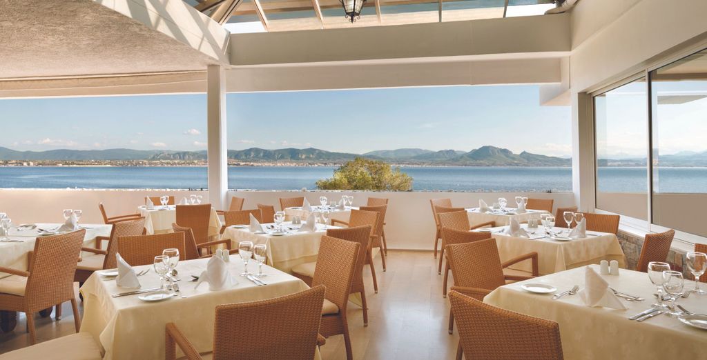 Ramada Loutraki Poséidon Resort 4*