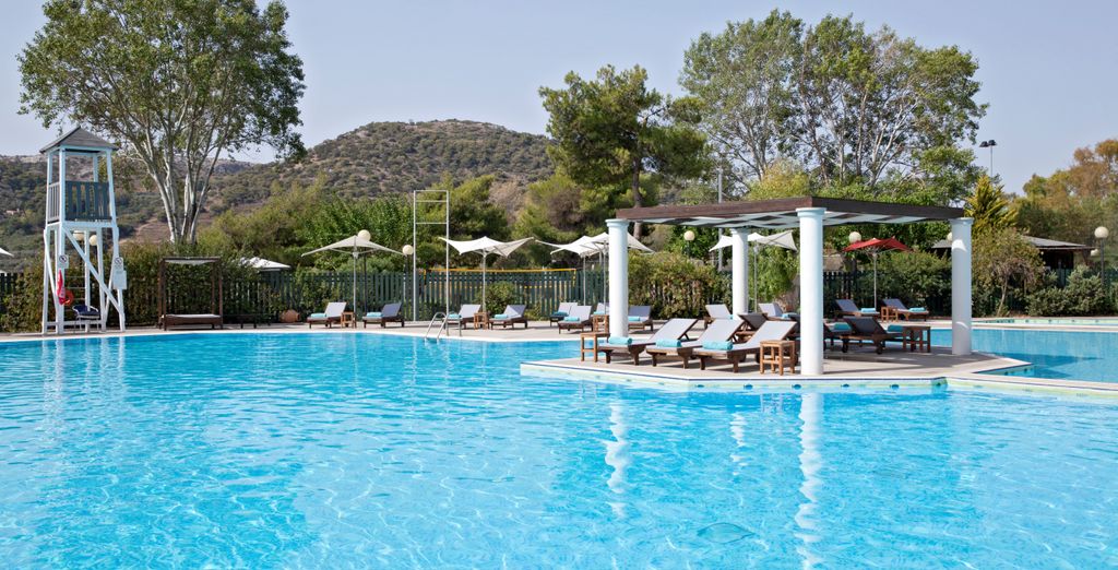Dolce Attica Riviera 5*