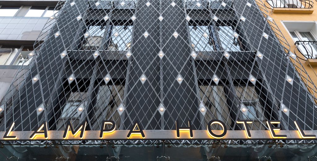 Lampa Design Hotel 