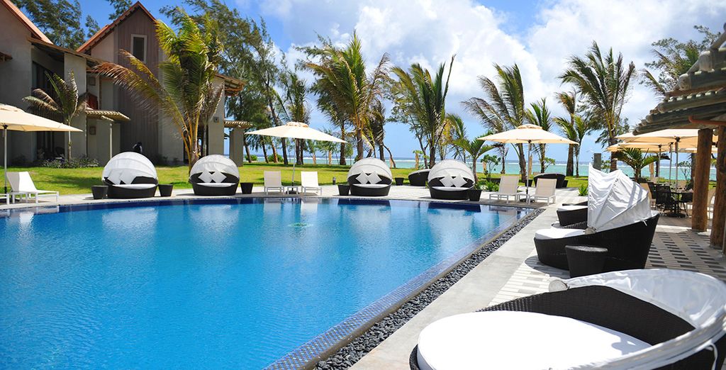 Maritim Crystals Beach Hotel Mauritius 4*
