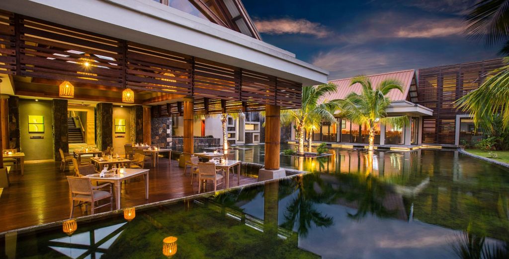Maritim Crystals Beach Hotel Mauritius 4*