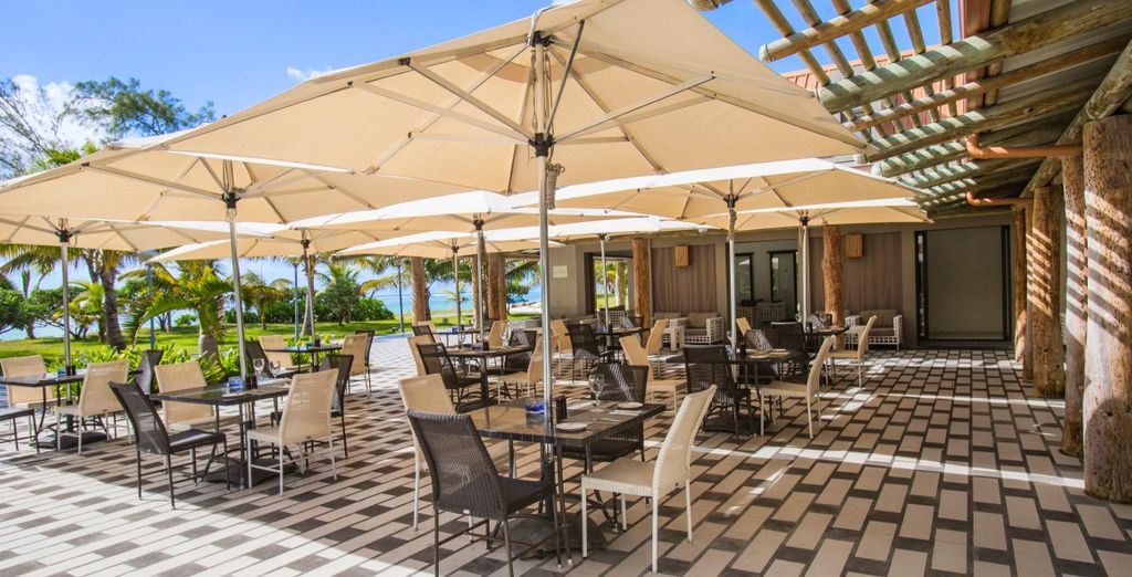 Maritim Crystals Beach Hotel Mauritius 4*
