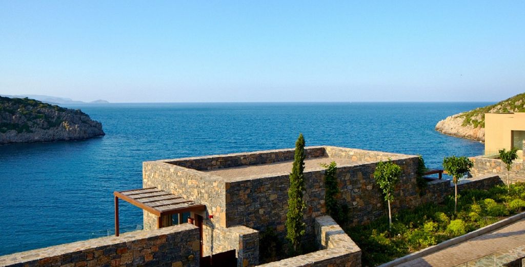 Daios Cove Luxury Resort & Villas 5*