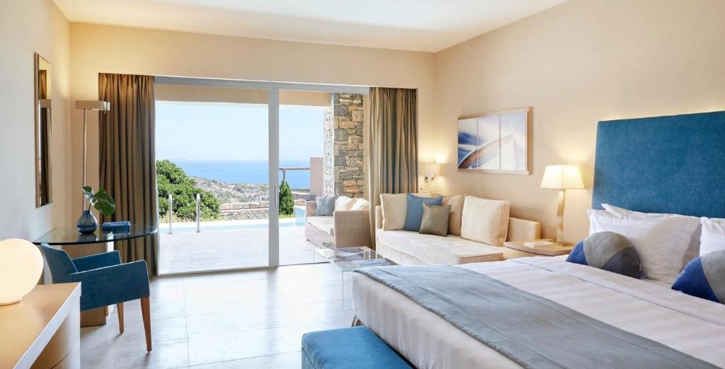 Daios Cove Luxury Resort & Villas 5*