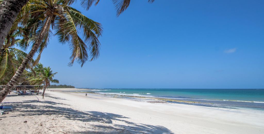 Jacaranda Indian Ocean Beach Resort 4* e safari nella natura
