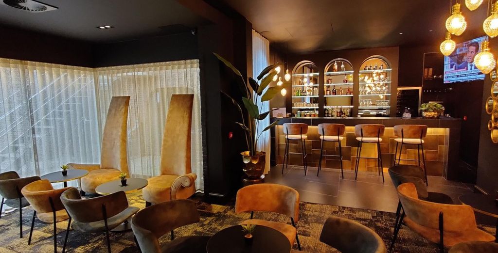 Dukes' Academie 4* 