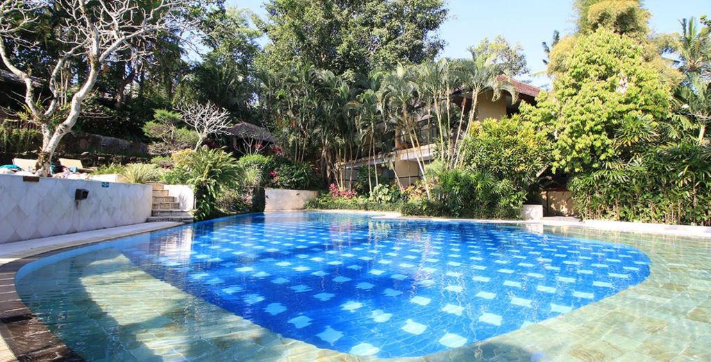 Kupu Kupu Jimbaran 4* e Jungle Retreat 4*