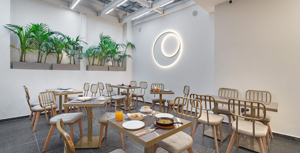 Hellenic Vibes Smart Hotel 5*