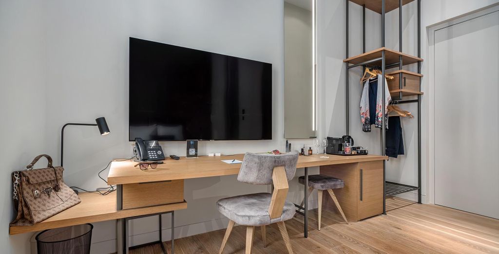 Hellenic Vibes Smart Hotel 5*