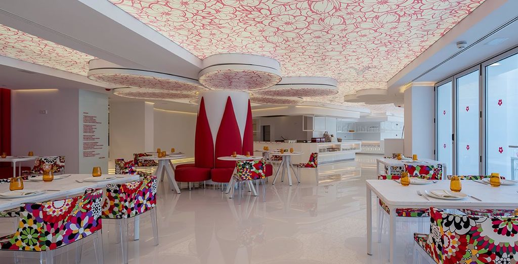 Five Flowers Hotel & Spa 5*