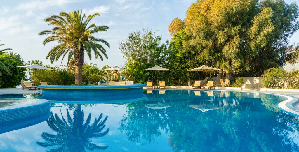 Hotel Sol Azur Beach 4*