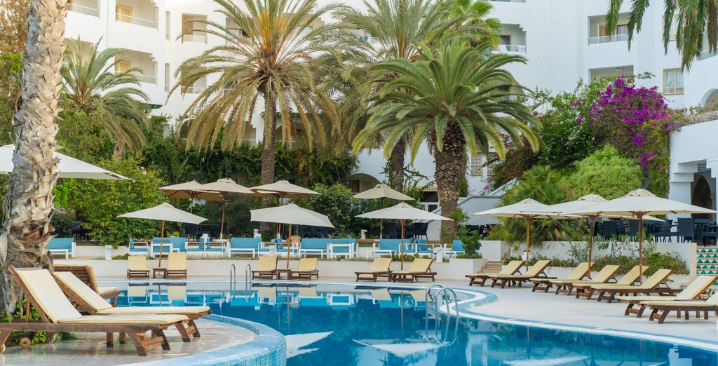 Hotel Sol Azur Beach 4*