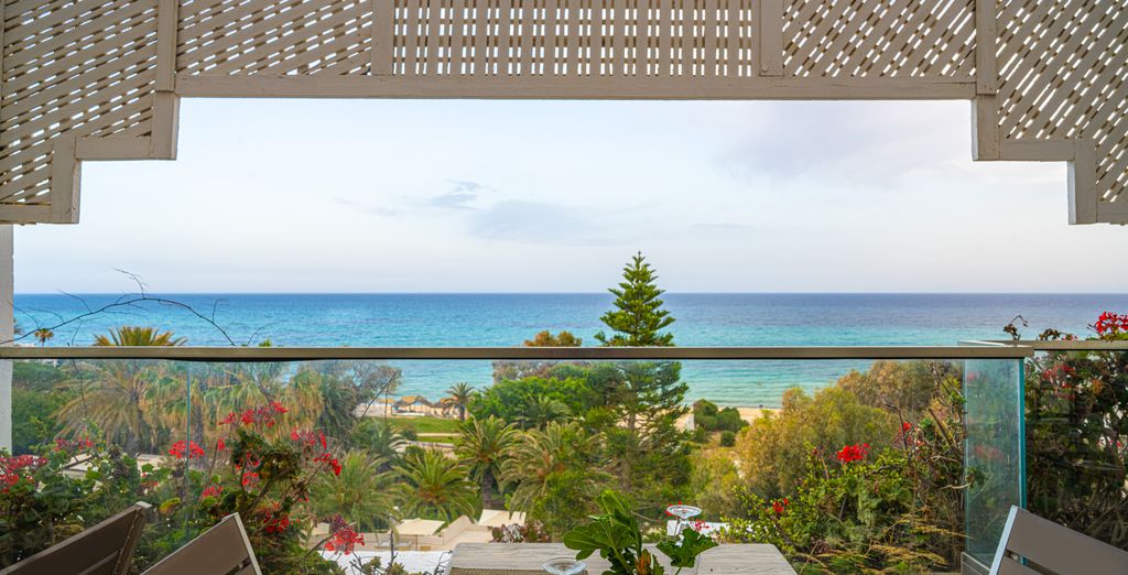 Hotel Sol Azur Beach 4*