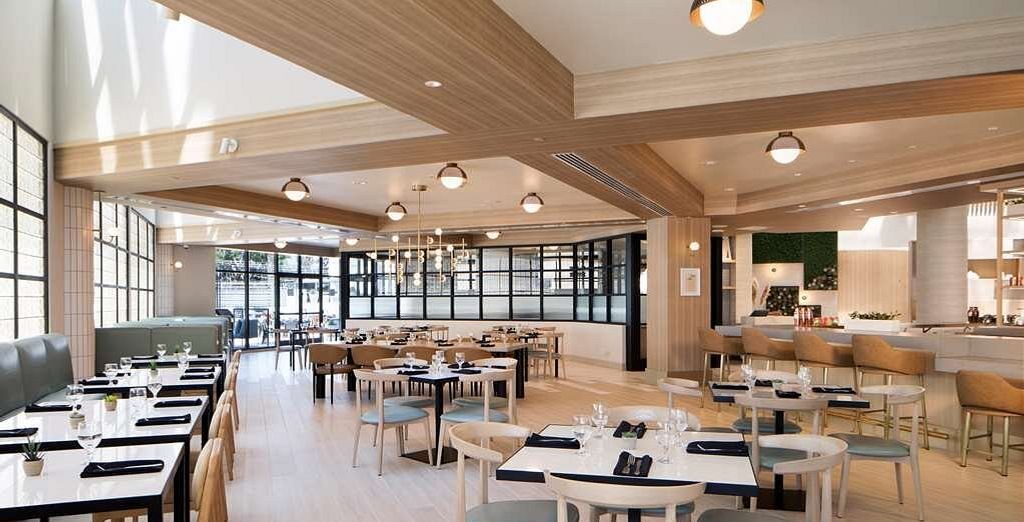 Combinato Margaritaville Resort Palm Springs 4* e Hilton Santa Monica 4*