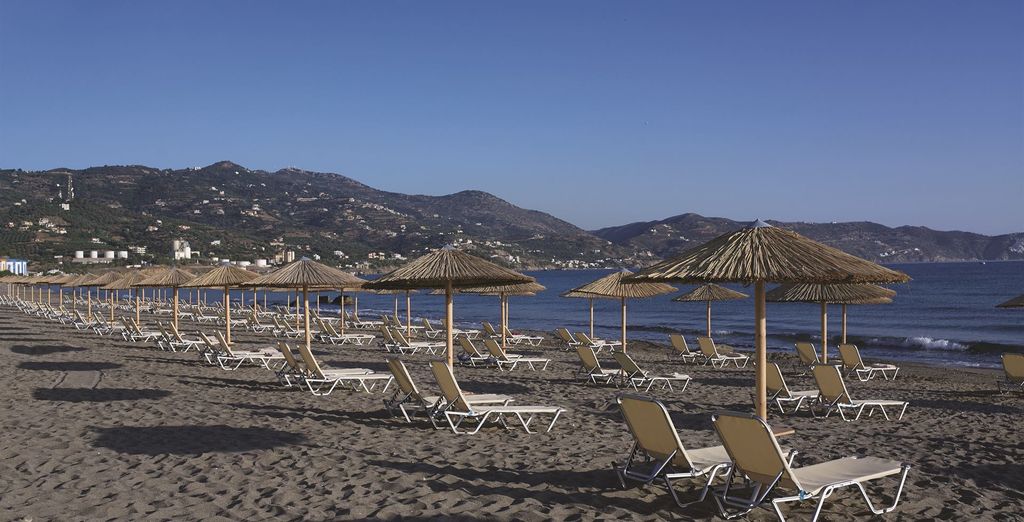 Atlantica Akti Zeus Hotel 4*