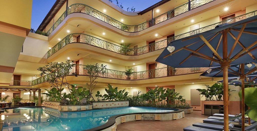 Combinato Sens Hotel & Spa Ubud 4*, Mahagiri Lembongan 4* e Anja Jimbaran 4*