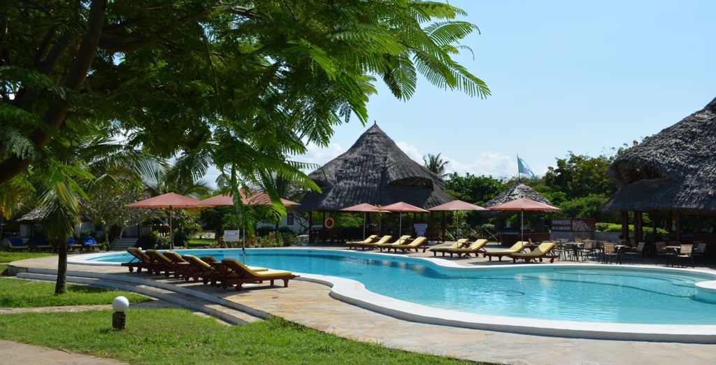 Safari da 2 a 4 notti con estensione al Kappa Club Crystal Bay Resort 4*