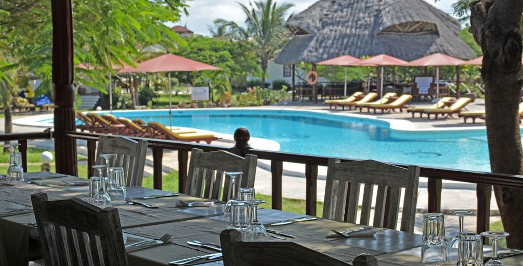 Safari da 2 a 4 notti con estensione al Kappa Club Crystal Bay Resort 4*