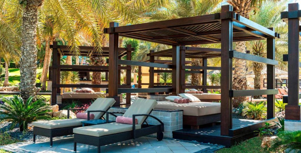Le Meridien Mina Seyahi Beach Resort & Waterpark 5*