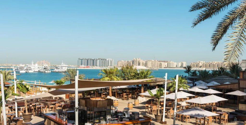 Le Meridien Mina Seyahi Beach Resort & Waterpark 5*