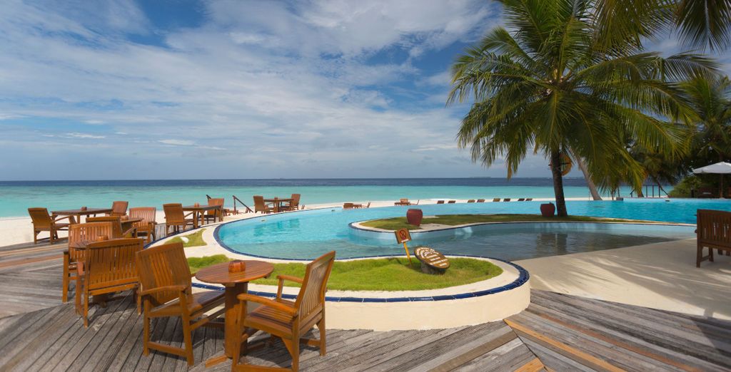 Filitheyo Island Resort 4*