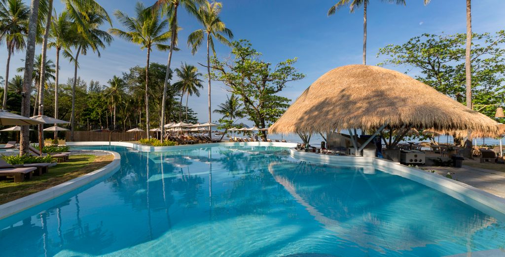 Eden Beach Khao Lak Resort & Spa 5*
