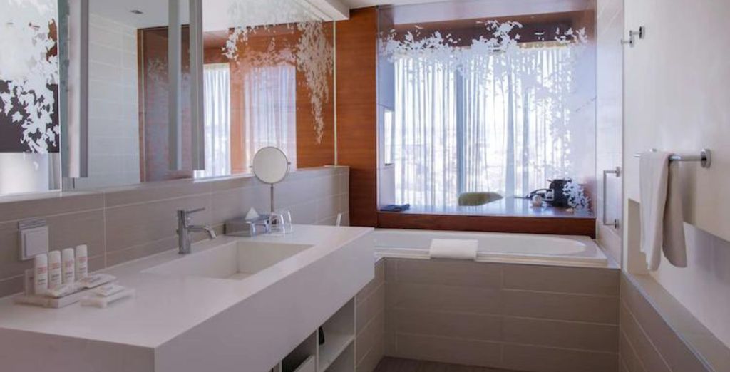 Radisson Blu Iveria Hotel 5*