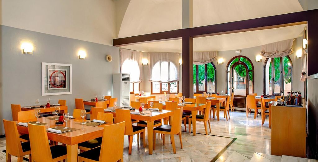 Pueblo Acantilado Suites 4*