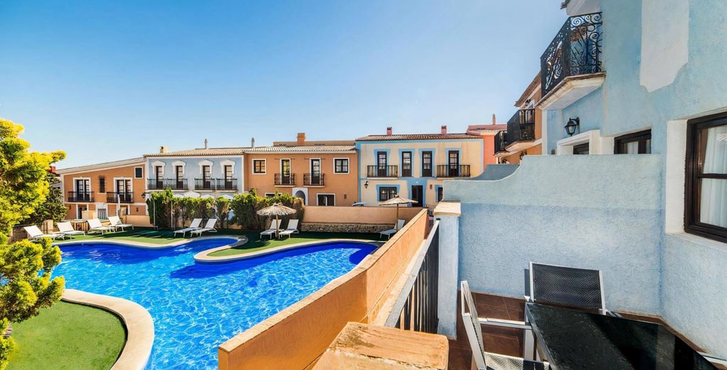 Pueblo Acantilado Suites 4*