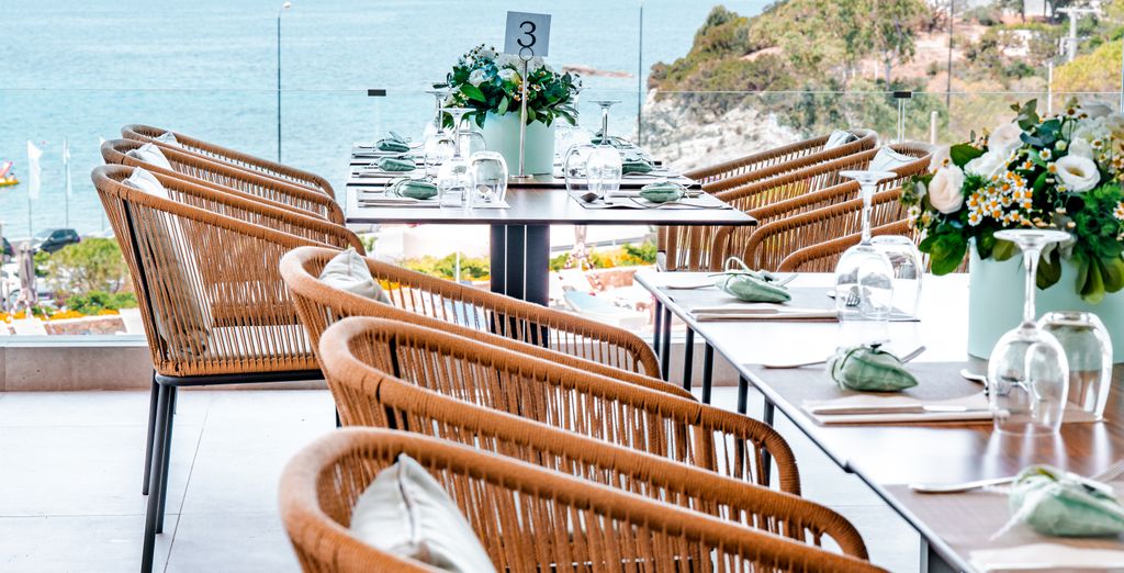 Vincci EverEden Beach Resort & Spa 4*