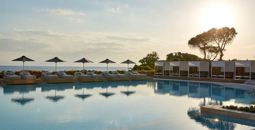 Vincci EverEden Beach Resort & Spa 4*