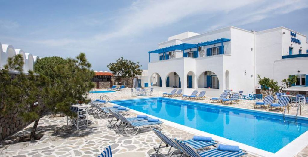 Tour tra Atene, Paros e Santorini di 8, 10 o 13 notti