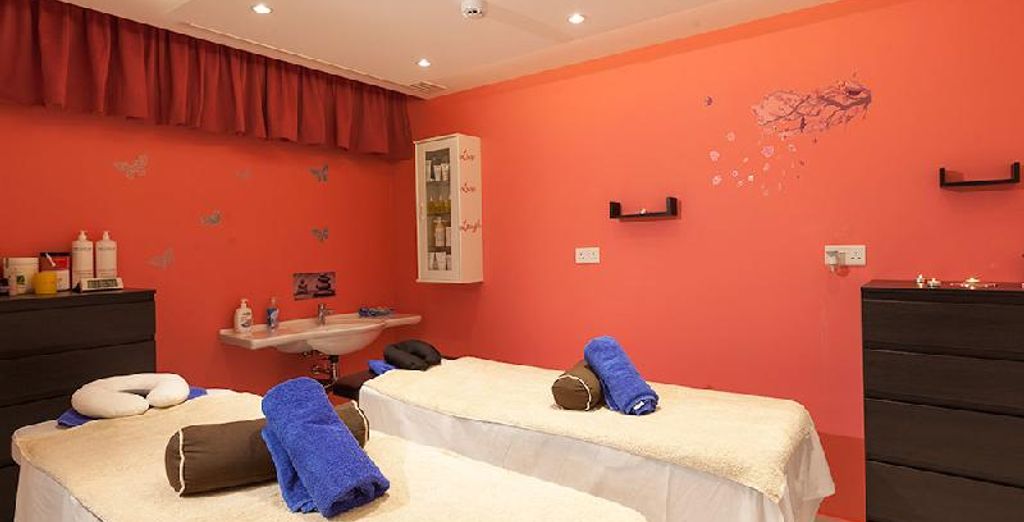 Gaia Sun N Blue Hotel 4*