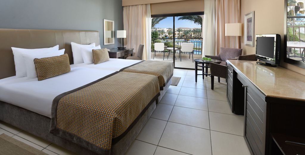 Jaz Aquamarine Resort 5*