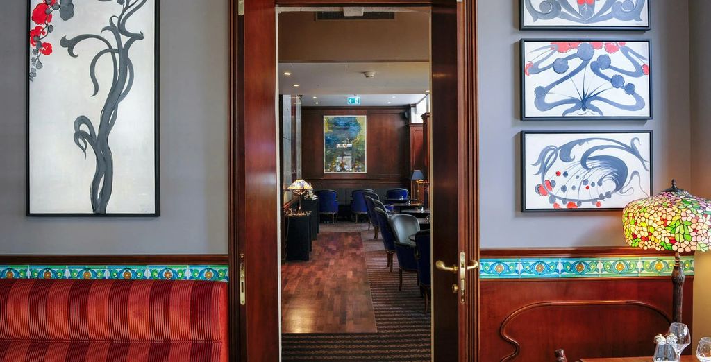 Tiffany Hotel CH 4*