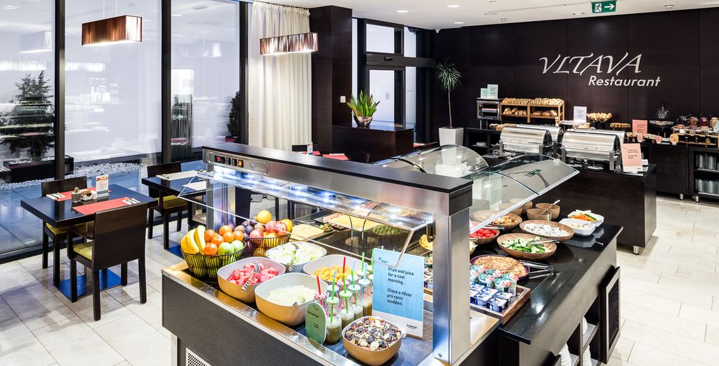 Occidental Praha Five 4*