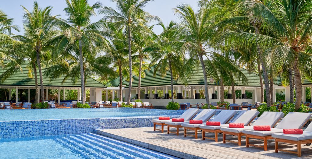 Siyam World Maldives 5*