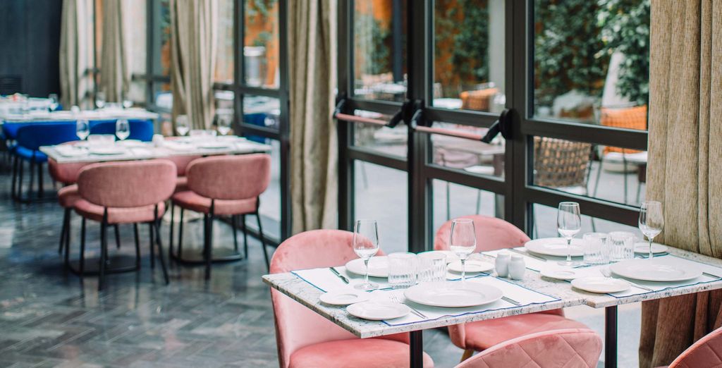 Gallery Hotel 4*