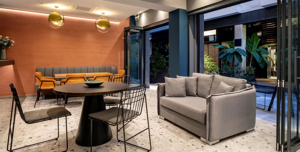 Magenta Luxury Suites 4*