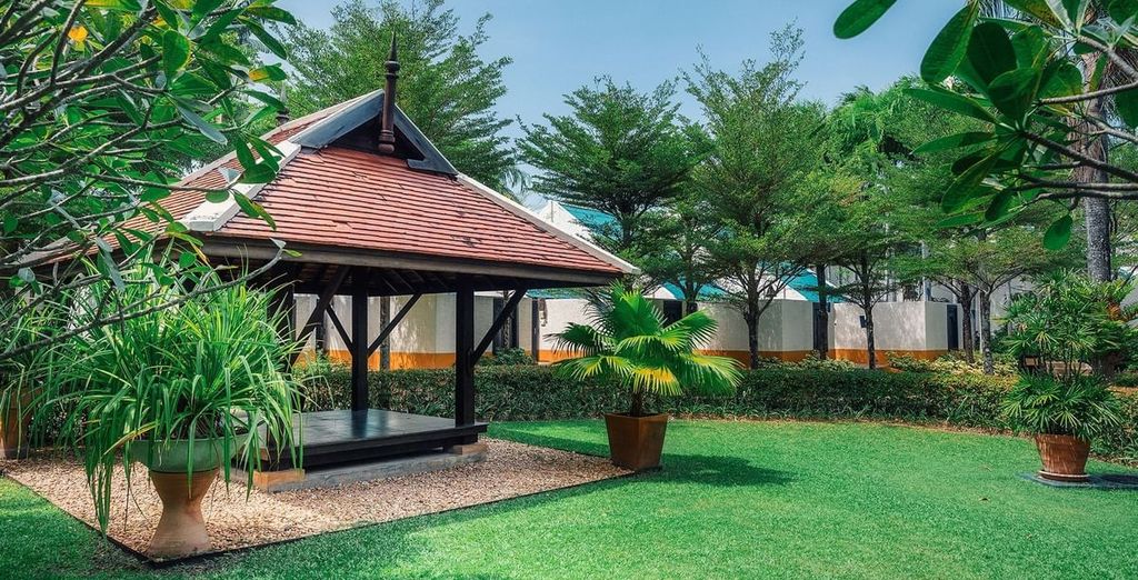 Paradox Resort Phuket 5*
