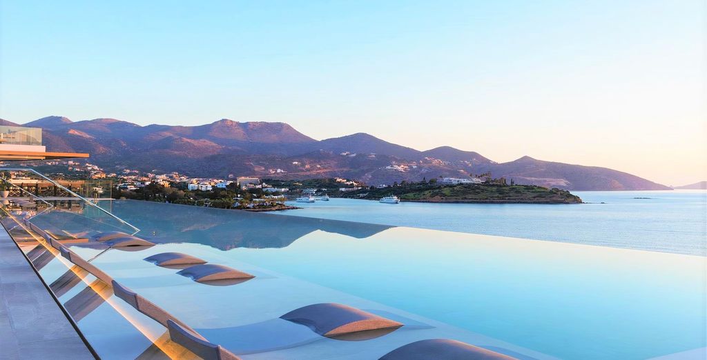 NIKO Seaside Resort 5*