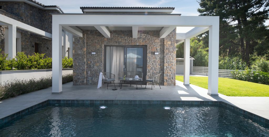 Terra Olivia Luxury Villas & Suites 