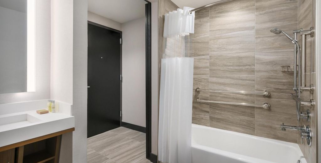 Combinato DoubleTree by Hilton New York Times Square South 4* e Sunscape Akumal Beach Resort & Spa 4*