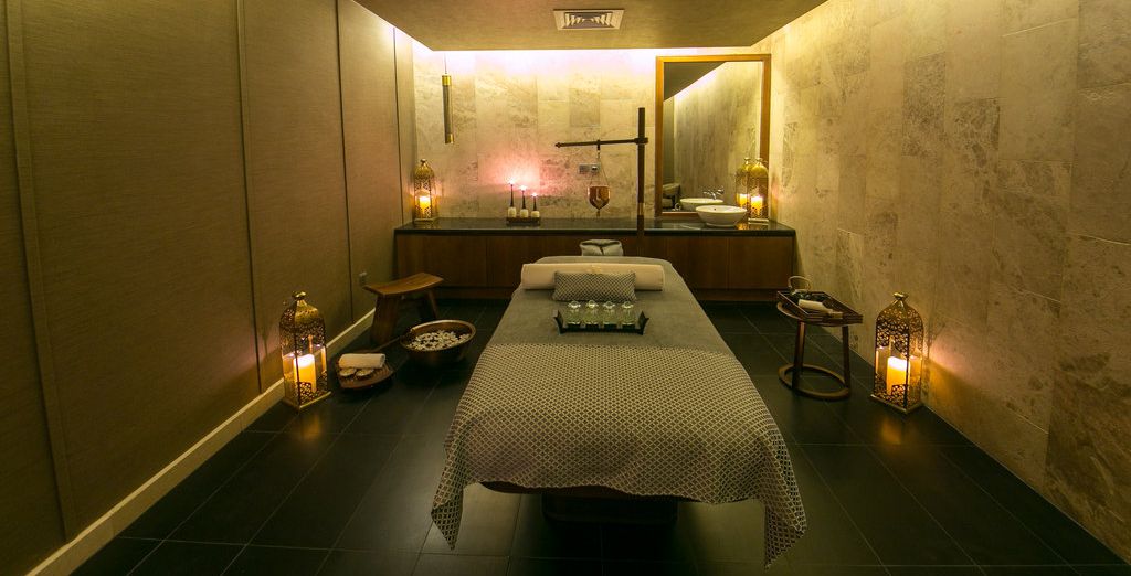 Grand Millennium Muscat 5*