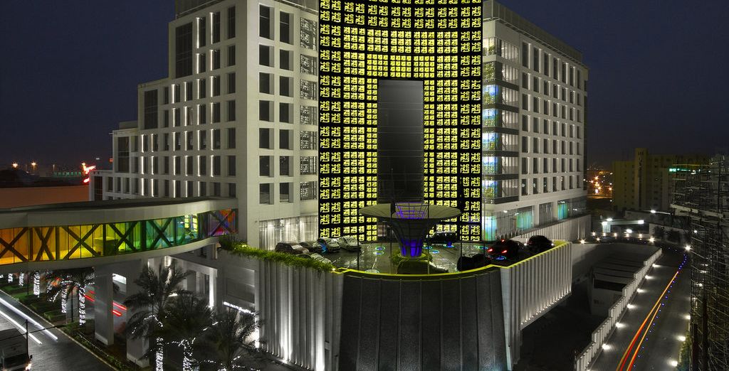 Grand Millennium Muscat 5*
