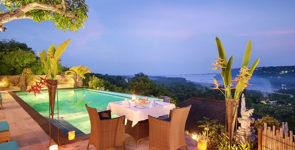 Mayura Ubud Retreat 4*, The Acala Shri Sedana 4*, Monolocale Luxury Resort e Spa Seminyak 5*