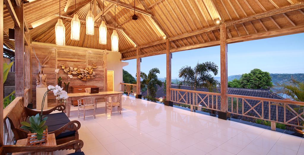 Mayura Ubud Retreat 4*, The Acala Shri Sedana 4*, Monolocale Luxury Resort e Spa Seminyak 5*