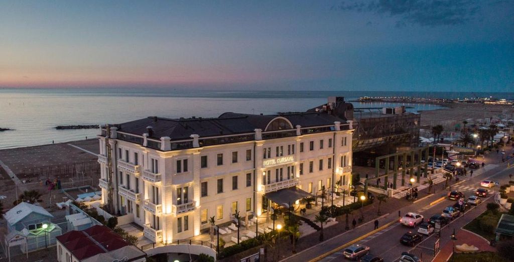 Hotel Kursaal 4*