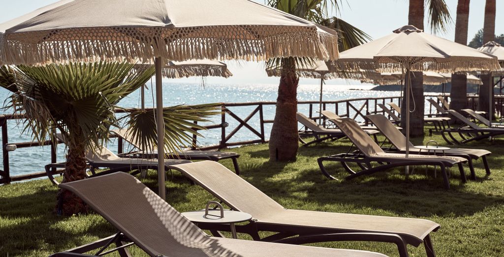 Windmill Bay Hotel 4*